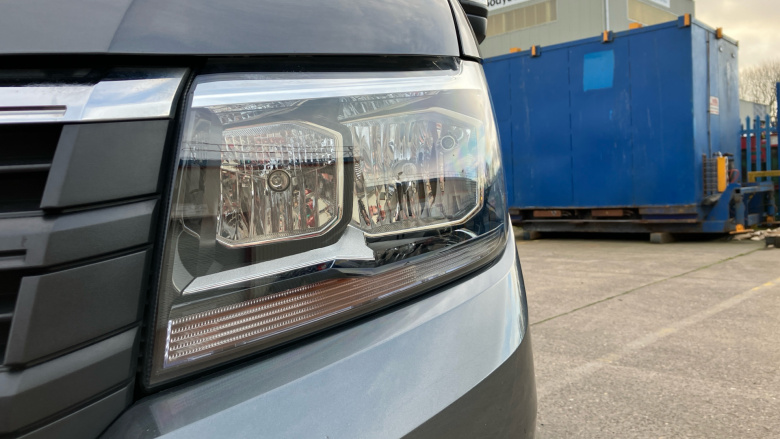 Volkswagen Crafter Cr35 Lwb Diesel 2.0 TDI 140PS Trendline High Roof Van Auto